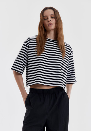 Футболка укороченная полосатая